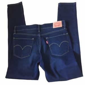 Levi’s 711 Skinny Jeans